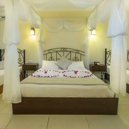 Otel Cachet - Adult Only +14 3*